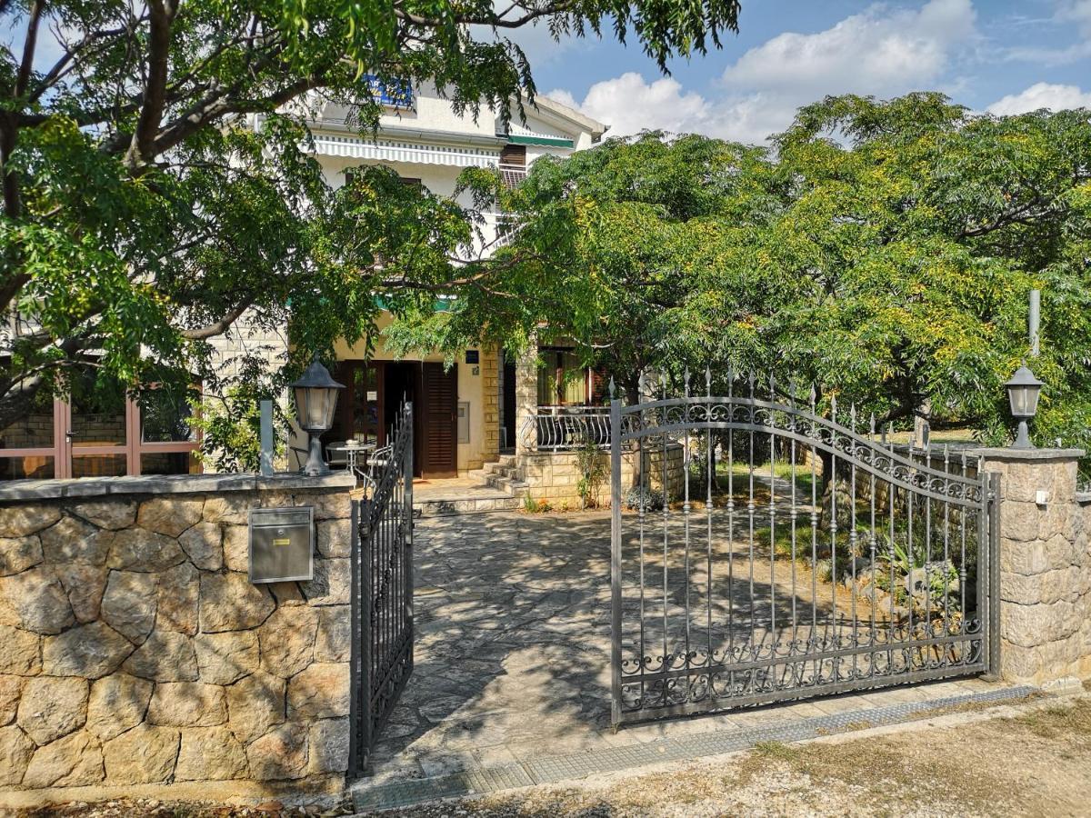 Villa Nina Seline Eksteriør bilde