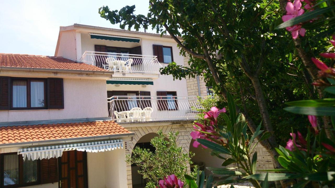 Villa Nina Seline Eksteriør bilde